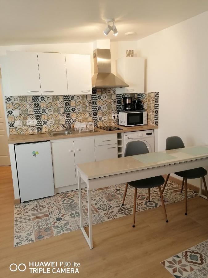 Charmant Logement En Plein Centre De Macon Apartment Exterior photo